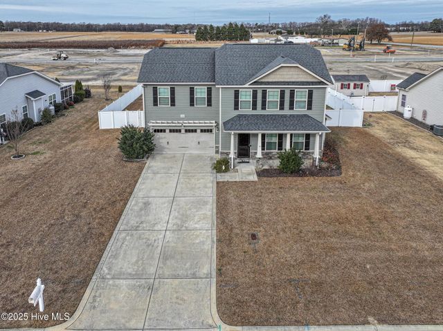 228 Copper Creek Drive, Winterville, NC 28590