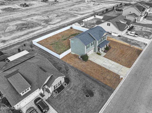 228 Copper Creek Drive, Winterville, NC 28590