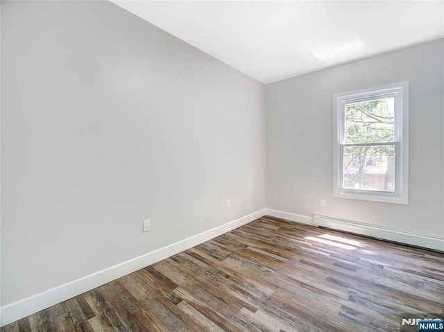 432 16th Street, Newark, NJ 07103