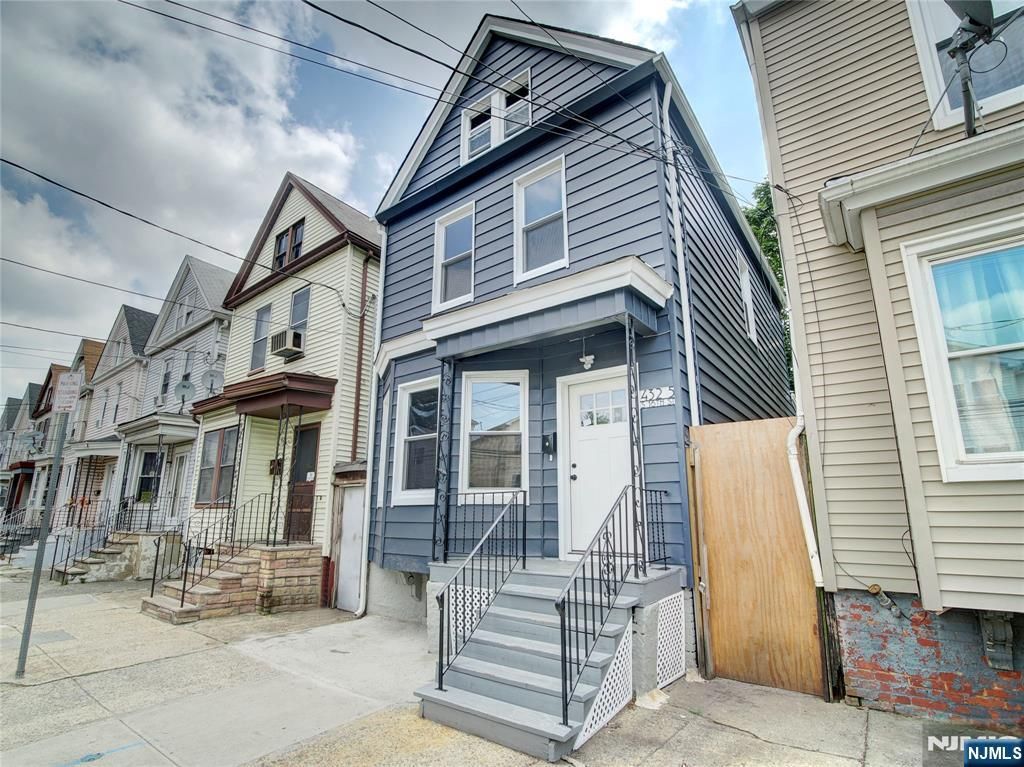 432 16th Street, Newark, NJ 07103