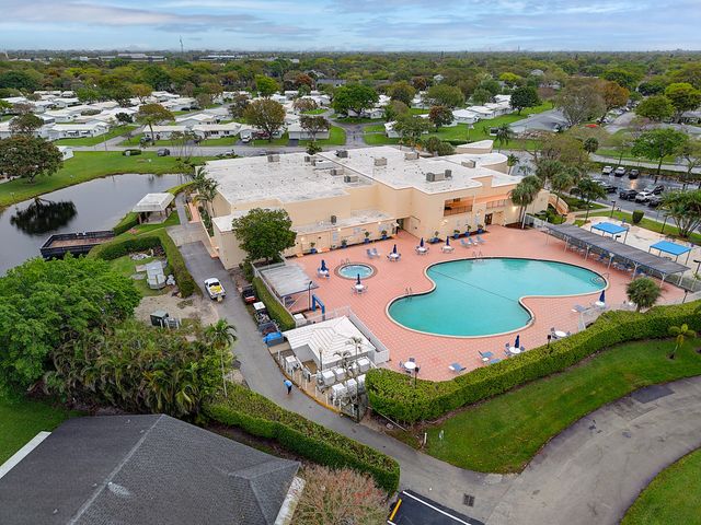 8713 NW 10th Street C101, Plantation, FL 33322