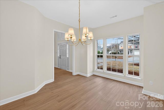 6917 Lenhart Drive, Charlotte, NC 28226