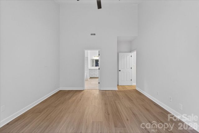 6917 Lenhart Drive, Charlotte, NC 28226