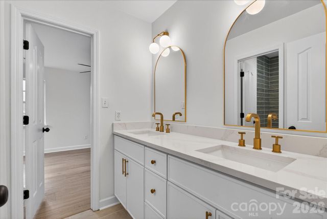 6917 Lenhart Drive, Charlotte, NC 28226