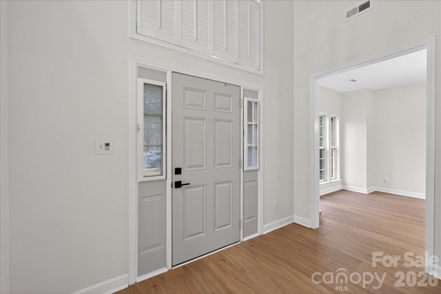 6917 Lenhart Drive, Charlotte, NC 28226