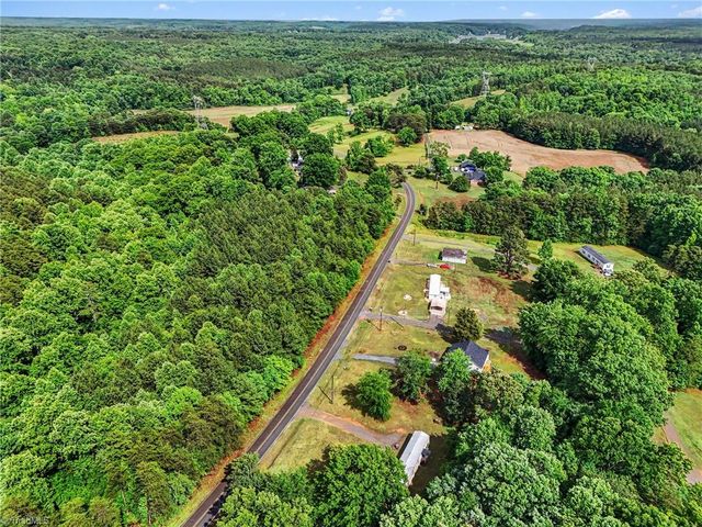 200 Eufola Road, Statesville, NC 28677