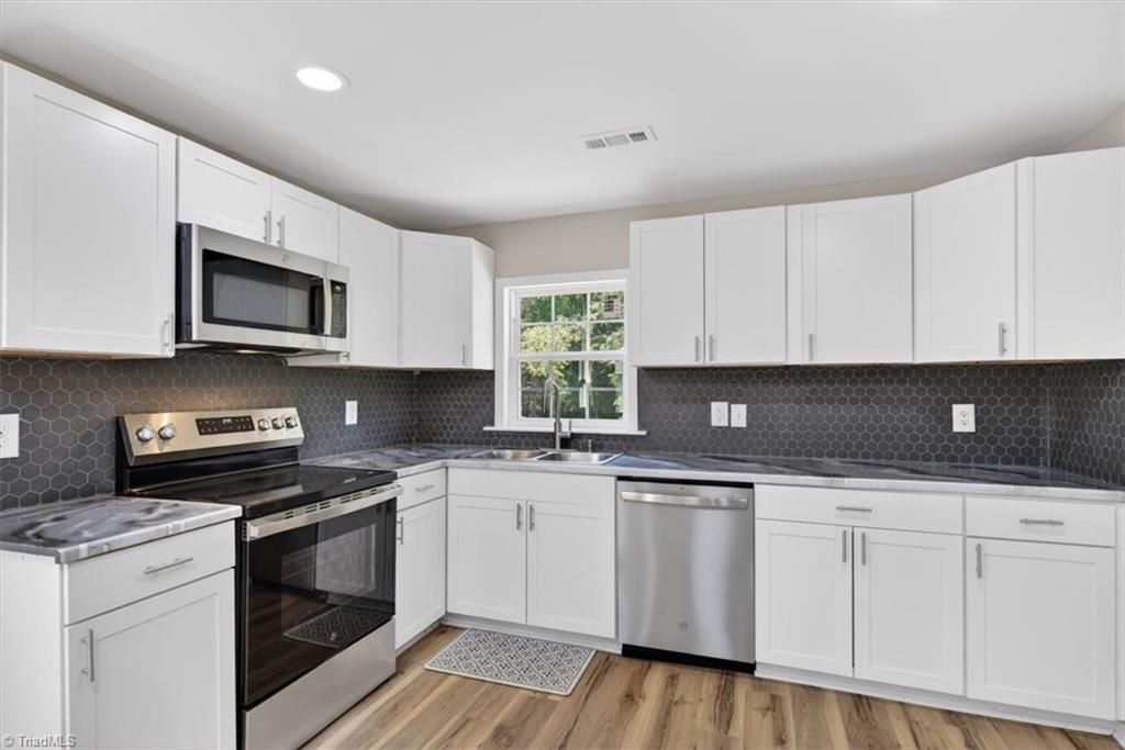 200 Eufola Road, Statesville, NC 28677