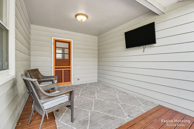 4621 Whitneyville Avenue SE, Ada, MI 49301