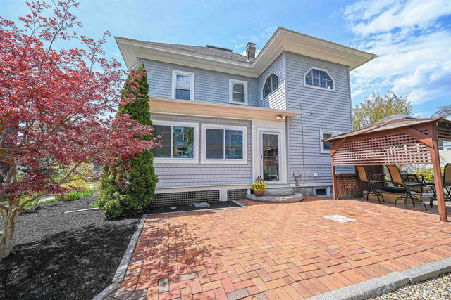 203 N Adams Street, Manchester, NH 03104