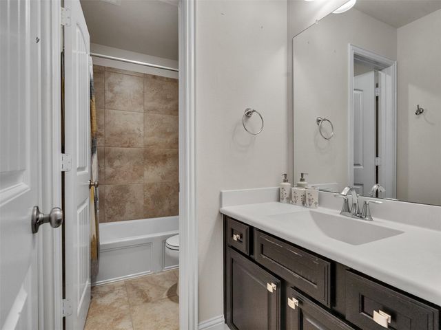 19115 Blooms Rise Drive, Tomball, TX 77377