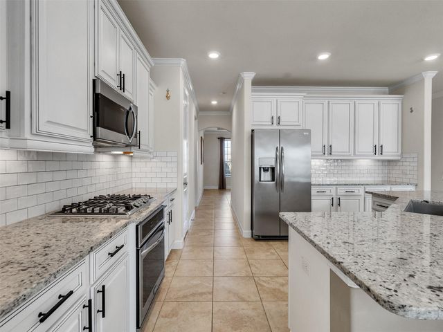 19115 Blooms Rise Drive, Tomball, TX 77377