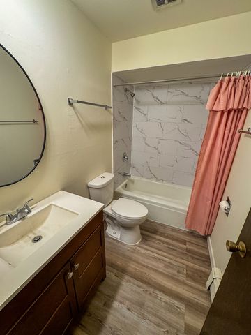 5500 W 127TH Street 4, Alsip, IL 60803