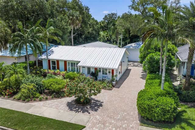 2440 ARLINGTON STREET, Sarasota, FL 34239