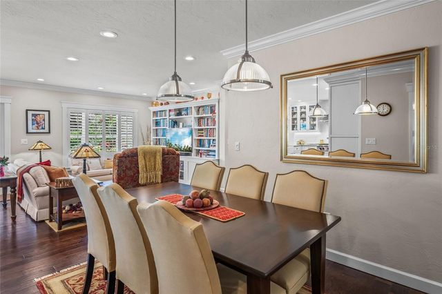 2440 ARLINGTON STREET, Sarasota, FL 34239