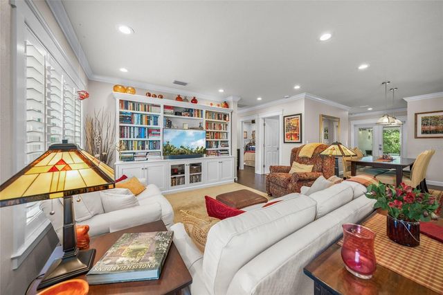 2440 ARLINGTON STREET, Sarasota, FL 34239
