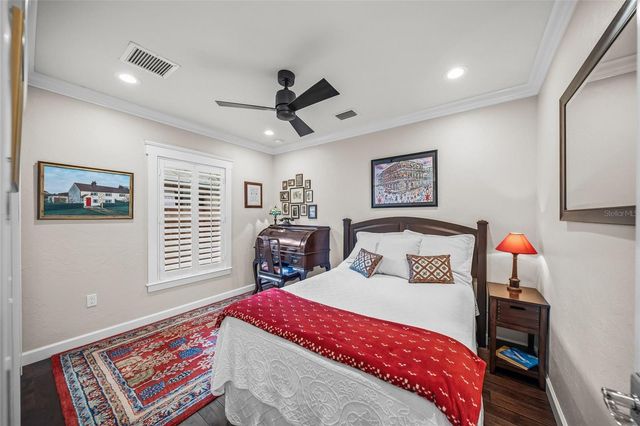 2440 ARLINGTON STREET, Sarasota, FL 34239