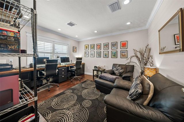 2440 ARLINGTON STREET, Sarasota, FL 34239