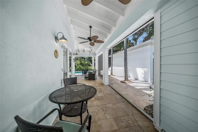 2440 ARLINGTON STREET, Sarasota, FL 34239