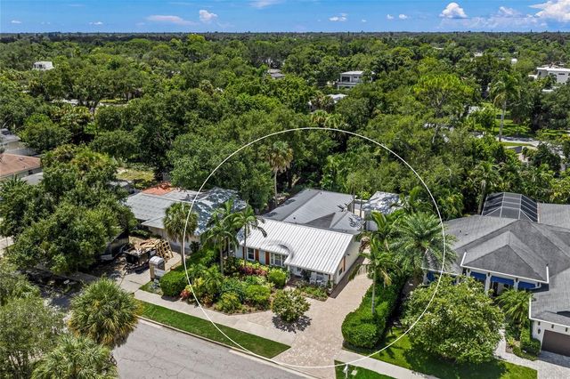 2440 ARLINGTON STREET, Sarasota, FL 34239