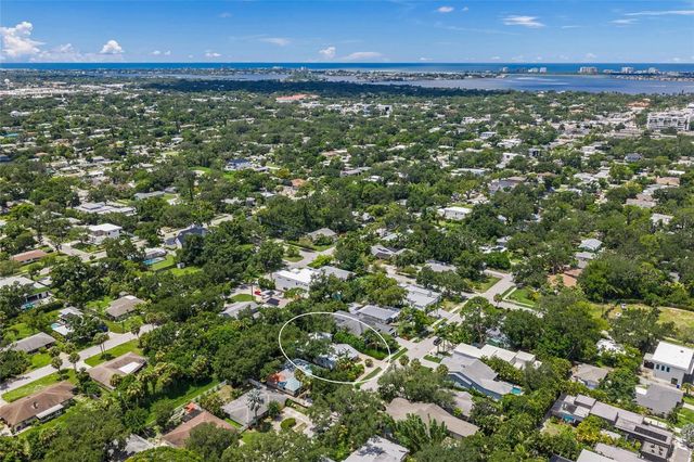 2440 ARLINGTON STREET, Sarasota, FL 34239