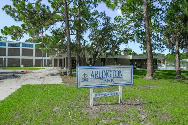 2440 ARLINGTON STREET, Sarasota, FL 34239
