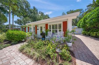 2440 ARLINGTON STREET, Sarasota, FL 34239