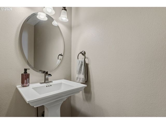 23933 Sw Scott Ridge Ter, Sherwood, OR 97140
