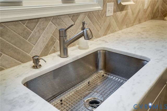 7516 Indian River Run, Henrico, VA 23231