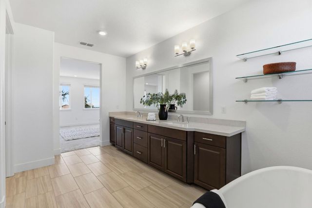 7080 Benevento Dr, El Dorado Hills, CA 95762