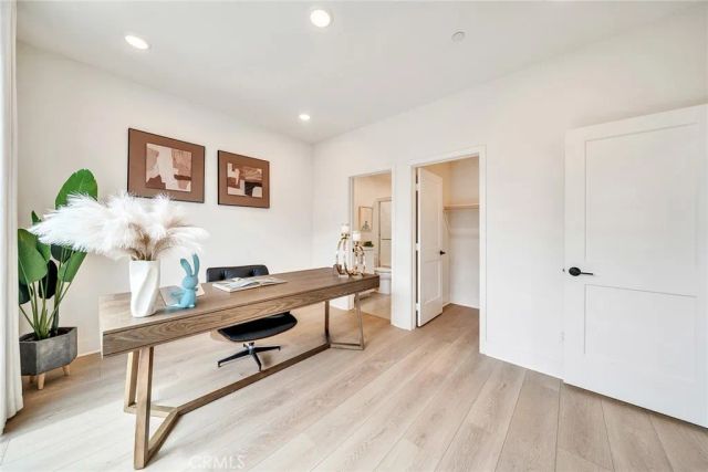16345 Veterans, Tustin, CA 92782