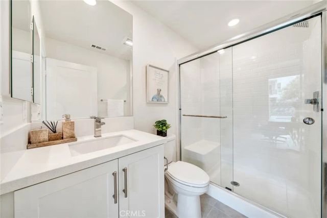 16345 Veterans, Tustin, CA 92782