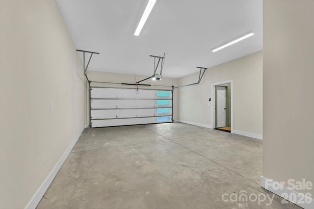 34 Mountain View Road, Asheville, NC 28805
