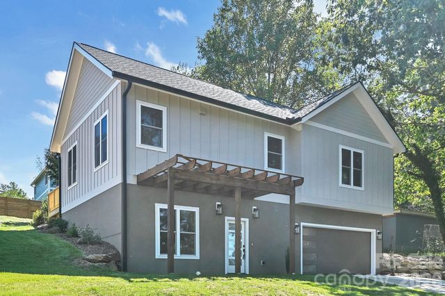 34 Mountain View Road, Asheville, NC 28805