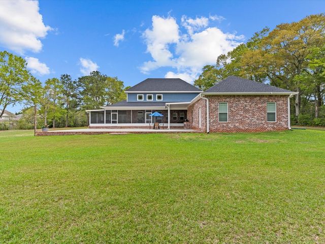 304 Rabbit Run Road, Enterprise, AL 36330