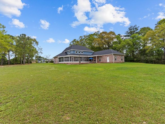 304 Rabbit Run Road, Enterprise, AL 36330