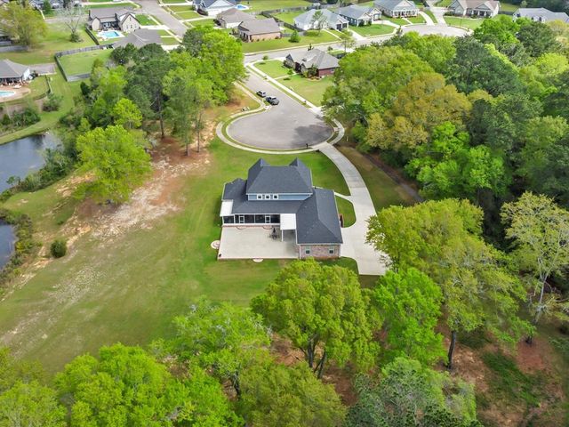 304 Rabbit Run Road, Enterprise, AL 36330