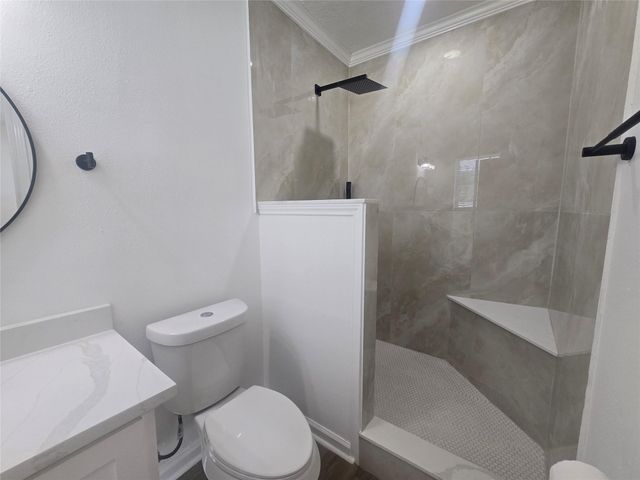 5102 Avenue L, Galveston, TX 77551