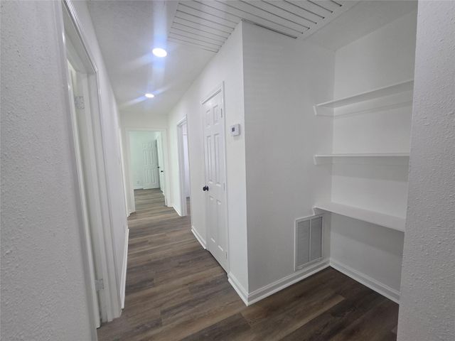 5102 Avenue L, Galveston, TX 77551