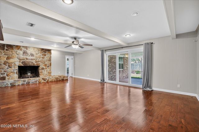 8677 SAN SERVERA Drive W, Jacksonville, FL 32217