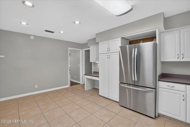 8677 SAN SERVERA Drive W, Jacksonville, FL 32217