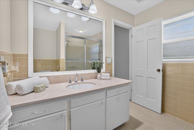 8677 SAN SERVERA Drive W, Jacksonville, FL 32217