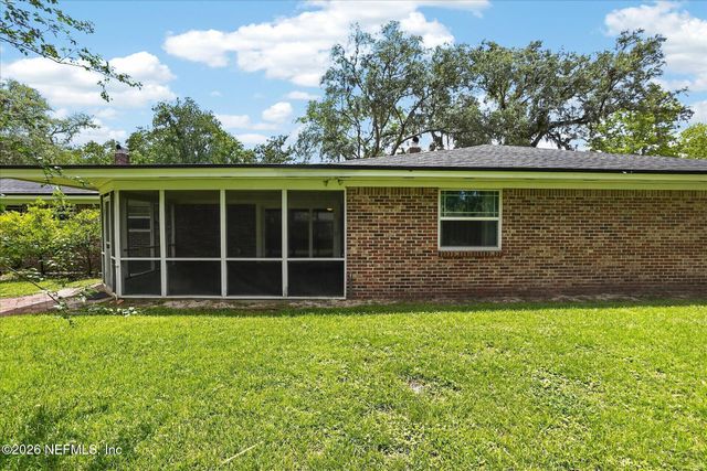 8677 SAN SERVERA Drive W, Jacksonville, FL 32217