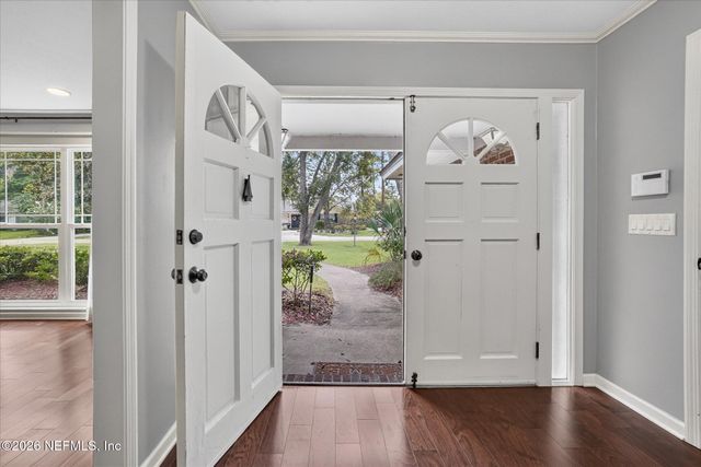 8677 SAN SERVERA Drive W, Jacksonville, FL 32217