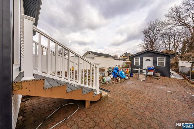 207 Post Avenue, Lyndhurst, NJ 07071