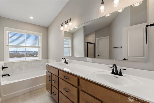 5354 Augusta Drive 10-304, Turtlecreek Twp, OH 45036