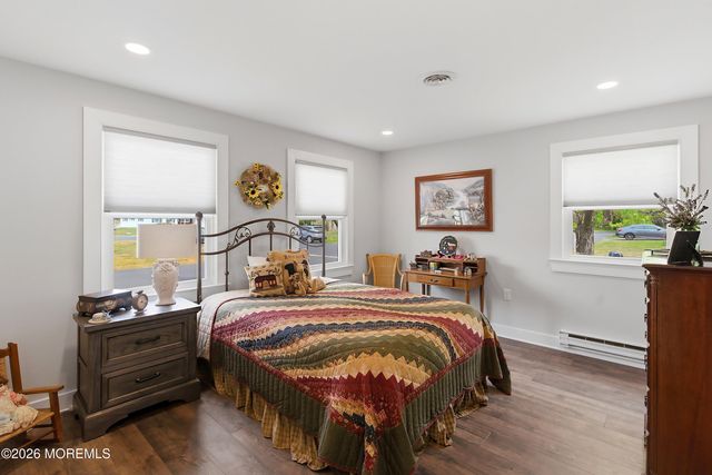 2 Berry Hill Road 72, Whiting, NJ 08759