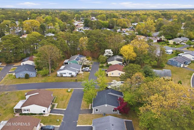 2 Berry Hill Road 72, Whiting, NJ 08759