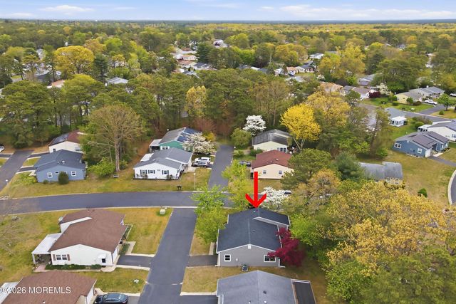 2 Berry Hill Road 72, Whiting, NJ 08759