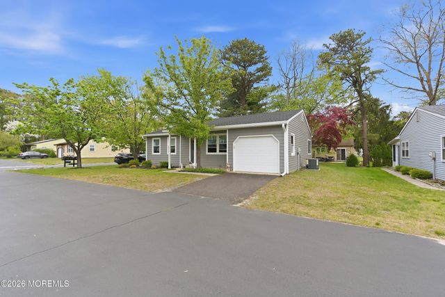 2 Berry Hill Road 72, Whiting, NJ 08759
