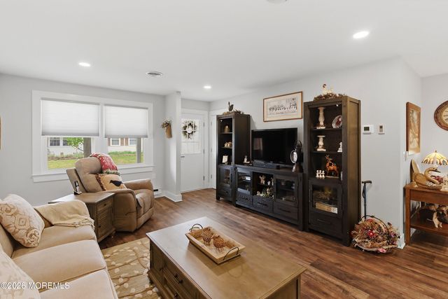 2 Berry Hill Road 72, Whiting, NJ 08759